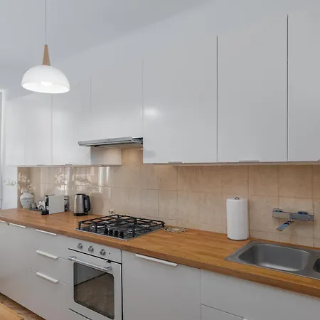 Lejlighed Luxury In Cozy Spacious Near Heart Of